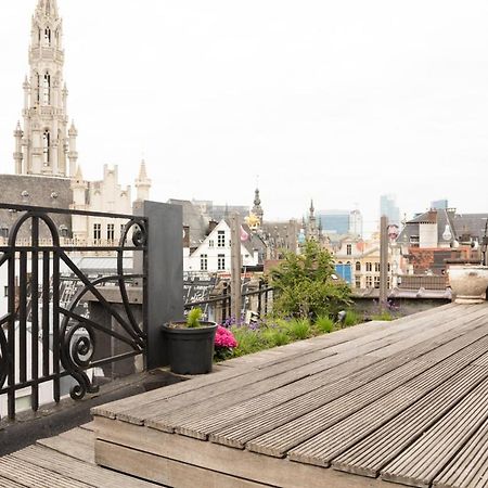 Duplex Dernier Etage Avec Terasse A Deux Pas De La Grand Place Bruxelles Exterior foto
