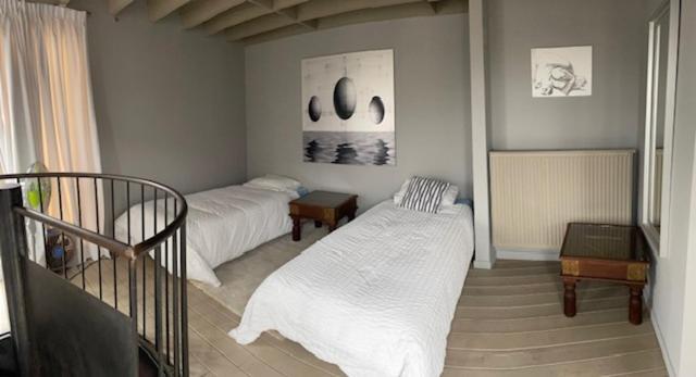 Duplex Dernier Etage Avec Terasse A Deux Pas De La Grand Place Bruxelles Exterior foto